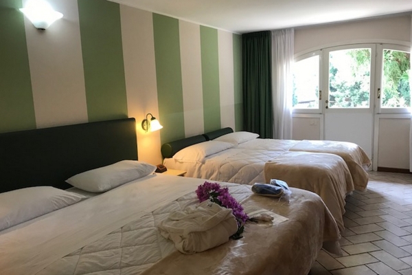 Hotel West Garda